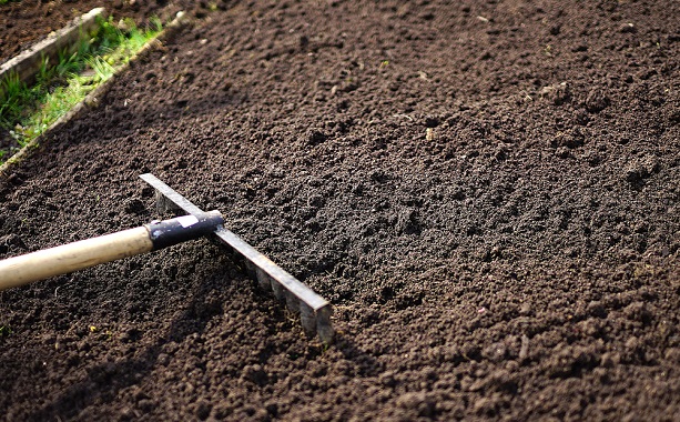 Guide to topsoil